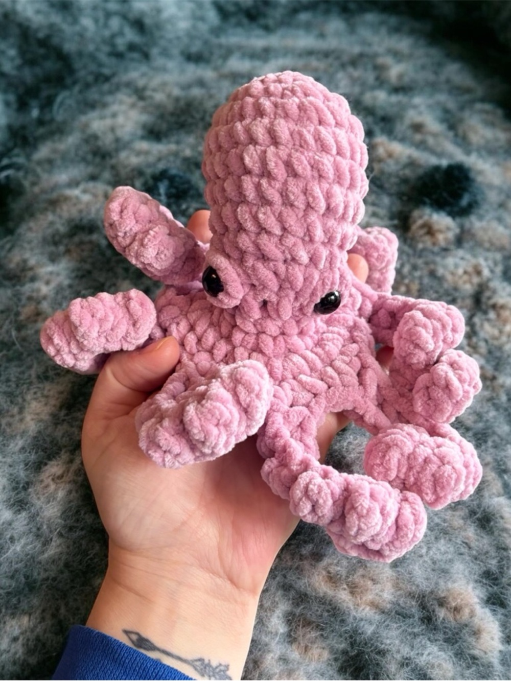 Handmade Crochet Lavender Mini Octo - Picture 3 of 3
